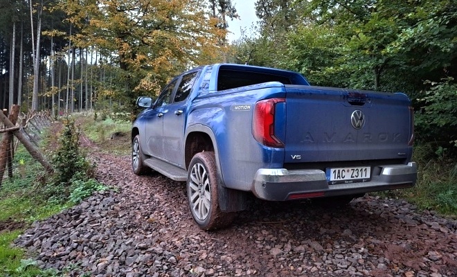 test volkswagen amarok V6